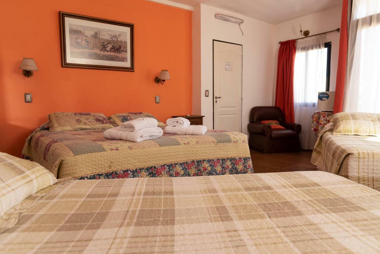 La Delfina Hotell Santa Rosa  Exteriör bild